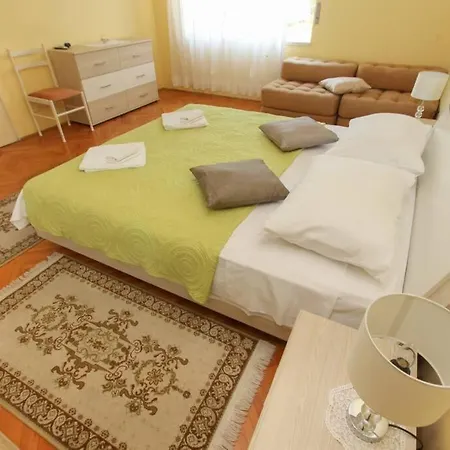 Holiday Home Bajelo Dom wakacyjny *