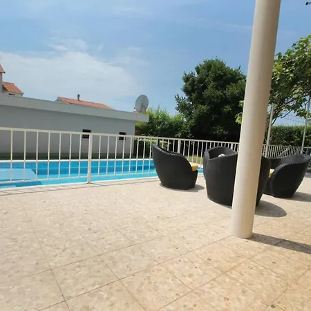 Holiday Home Bajelo Dom wakacyjny *