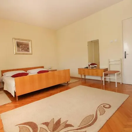 Dom wakacyjny Holiday Home Bajelo *